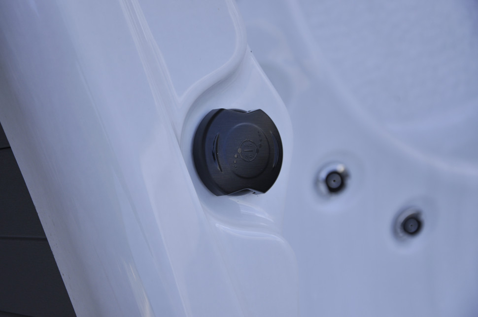 Гидромассажный СПА бассейн Kingston JCS-103 (рис.9) Гидромассажный СПА бассейн Kingston JCS-103 (рис.9)